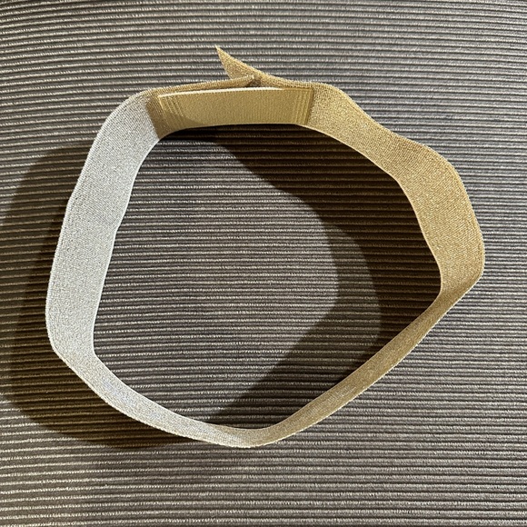 Gold Givenchy Ribbon - Picture 7 of 10